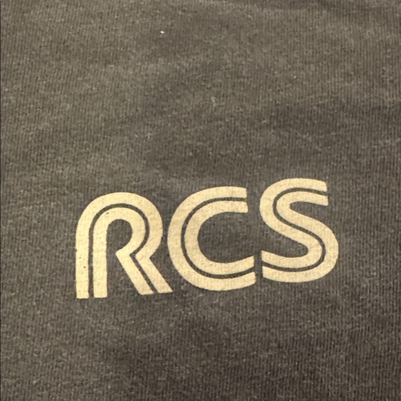 Red Clay Strays Cropped Tee - Picture 4 of 5